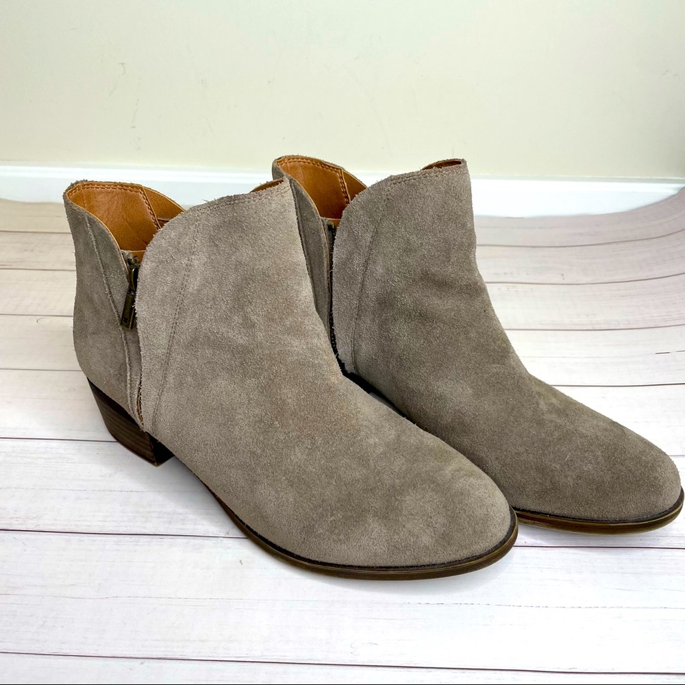 Suede tan pointed toe ankle booties